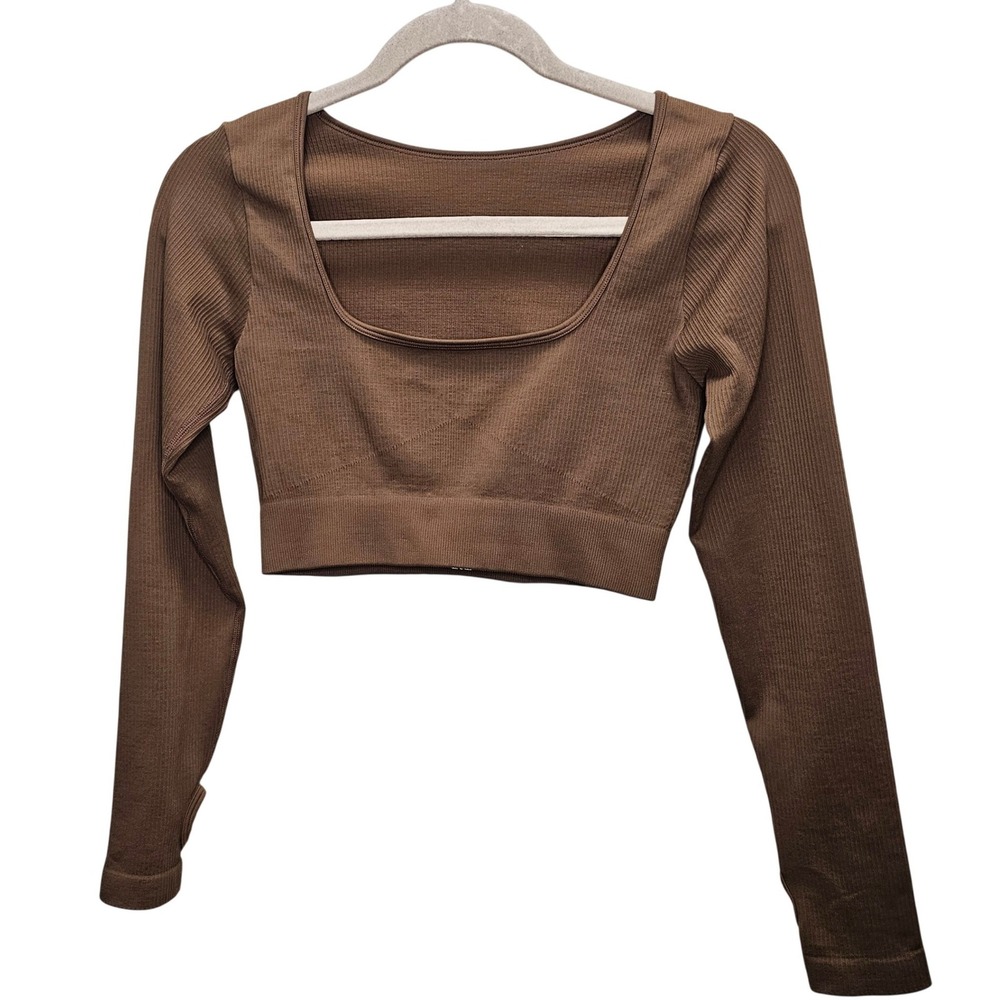 OQQ Brown Ribbed Seamless LS Crop Top Thumbholes M Pilates Princess Coquette